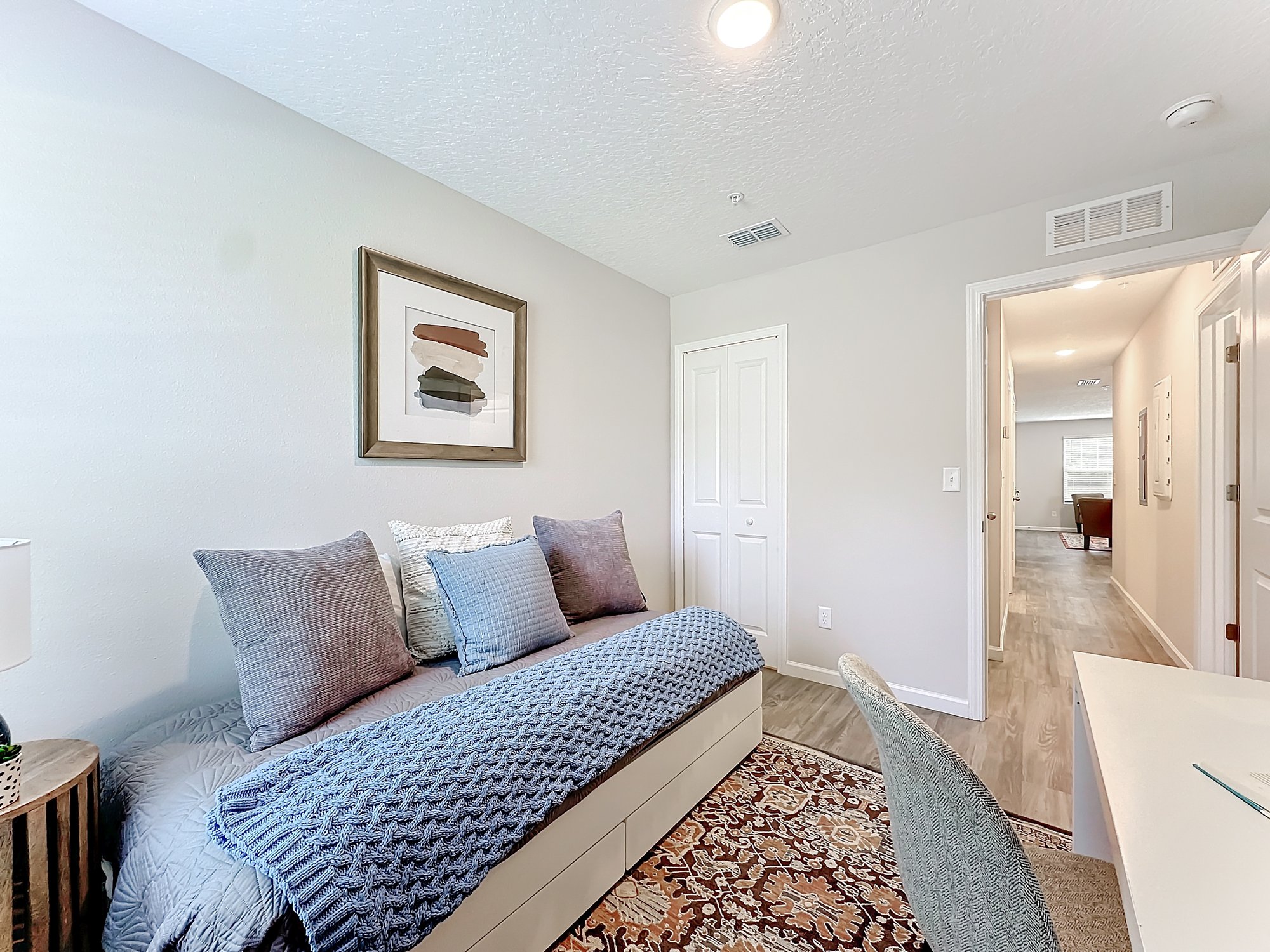 6421 Breezy Oaks Way-57