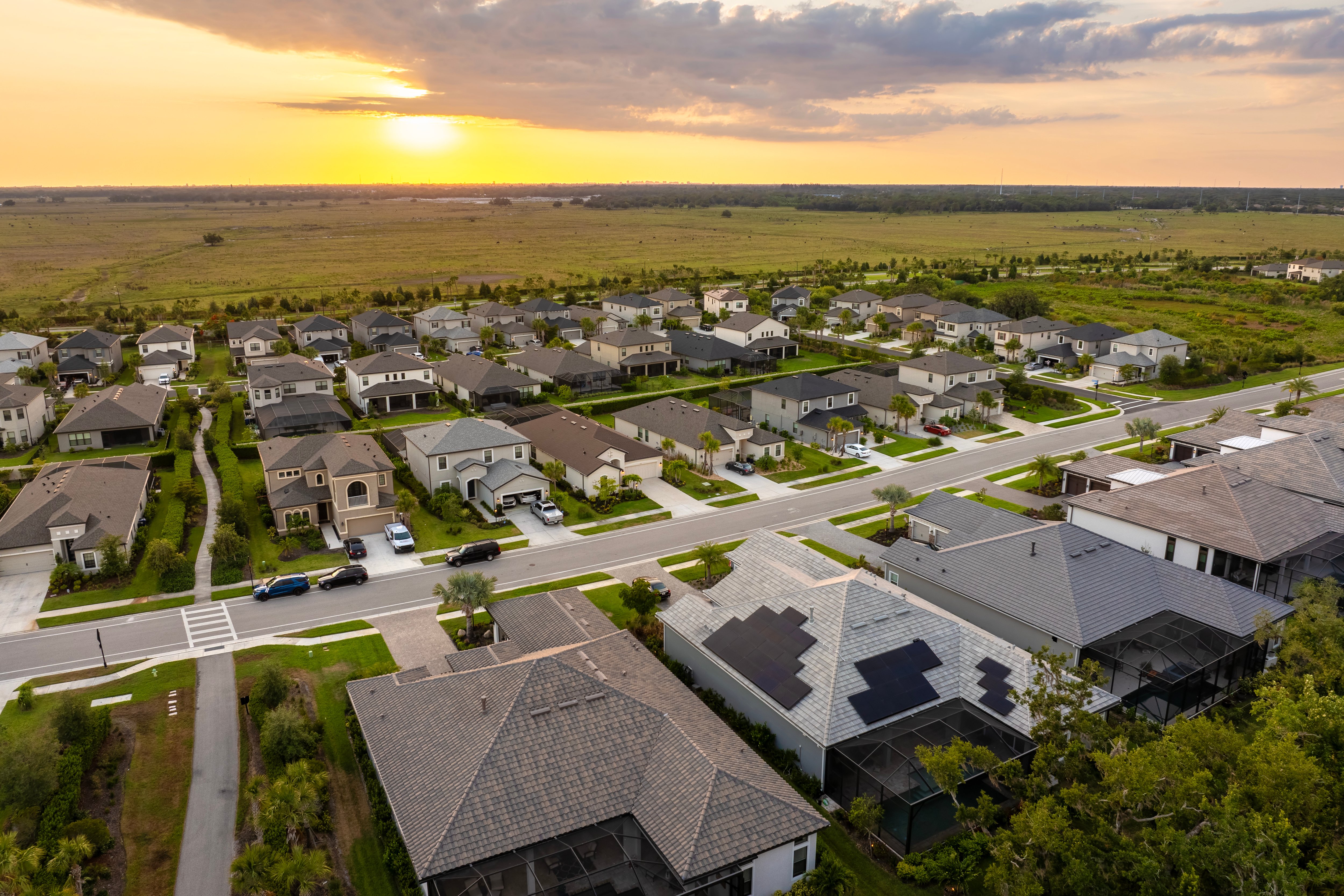 Photo of Florida neighborhood to represent rental property owner FAQs to help owners choose the right Florida property management company.